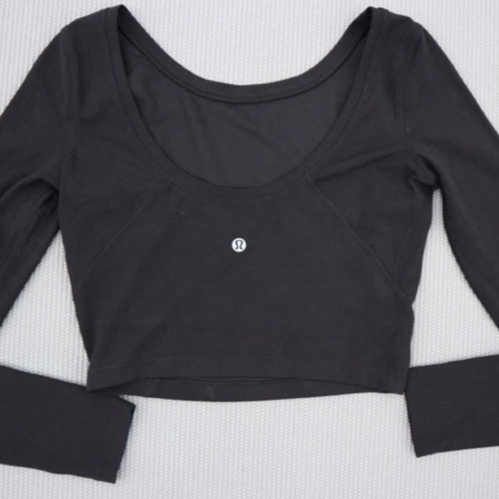 Lululemon scoop-back long sleeve. Size small